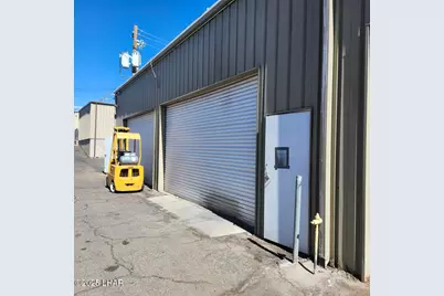 1101 Gauge Dr #H, Lake Havasu City, AZ 86403 - Photo 2