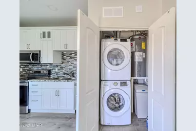 490 N Lake Havasu Ave N #C, Lake Havasu City, AZ 86403 - Photo 14