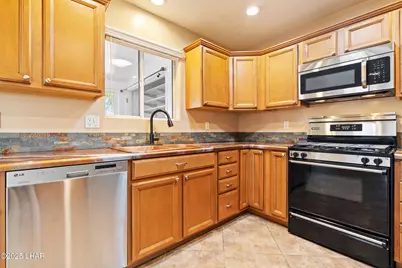 1939 Pine Ln, Lake Havasu City, AZ 86403 - Photo 8