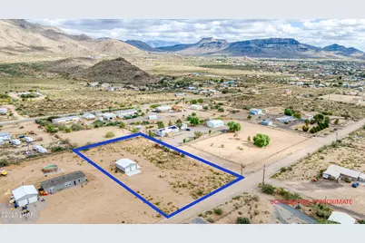 3870 N Bouse Rd, Golden Valley, AZ 86413 - Photo 10