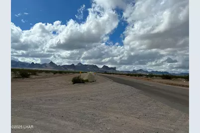 3661 S Epidote Rd, Golden Valley, AZ 86413 - Photo 10