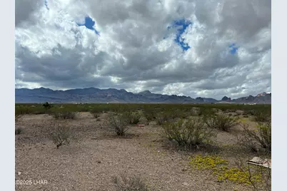 3661 S Epidote Rd, Golden Valley, AZ 86413 - Photo 1