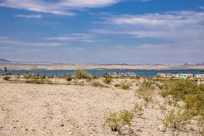 1960 Pirate Ln, Lake Havasu City, AZ 86403 - Photo 1