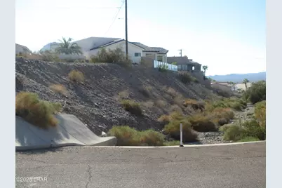 1361 Tamarack Dr, Lake Havasu City, AZ 86404 - Photo 14