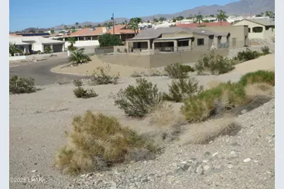 1361 Tamarack Dr, Lake Havasu City, AZ 86404 - Photo 12