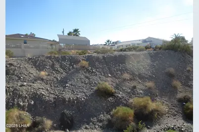 1361 Tamarack Dr, Lake Havasu City, AZ 86404 - Photo 8