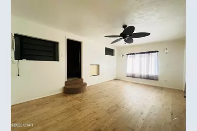 598 W Desert Dr, Quartzsite, AZ 85346 - Photo 4