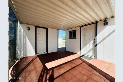 598 W Desert Dr, Quartzsite, AZ 85346 - Photo 14