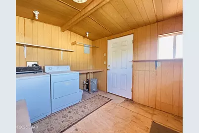 598 W Desert Dr, Quartzsite, AZ 85346 - Photo 16