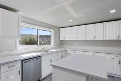 2090 San Juan Dr, Lake Havasu City, AZ 86403 - Photo 14
