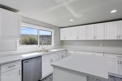 2090 San Juan Dr, Lake Havasu City, AZ 86403 - Photo 12