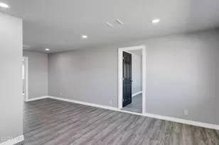 2090 San Juan Dr, Lake Havasu City, AZ 86403 - Photo 8