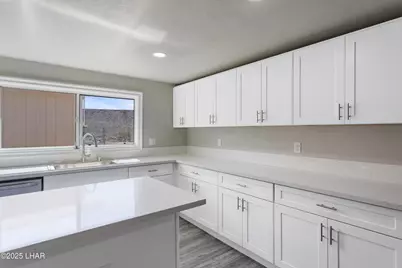 2090 San Juan Dr, Lake Havasu City, AZ 86403 - Photo 16