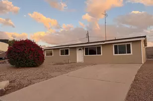 2090 San Juan Dr, Lake Havasu City, AZ 86403 - Photo 2