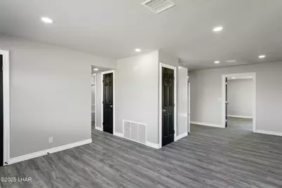 2090 San Juan Dr, Lake Havasu City, AZ 86403 - Photo 6