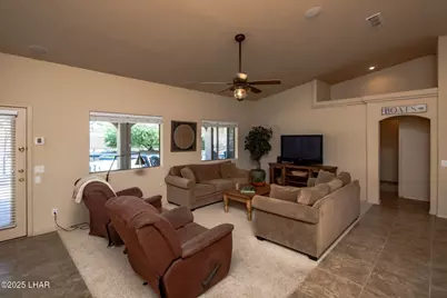 310 Pascaul Ln, Lake Havasu City, AZ 86403 - Photo 8