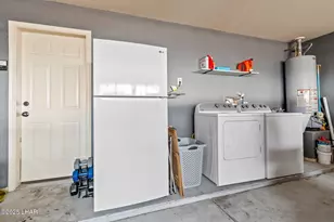 2215 Hi Jolly Dr, Bullhead City, AZ 86442 - Photo 30