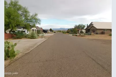 9773 N Vista Dr, Kingman, AZ 86401 - Photo 2