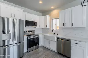 2778 McCulloch Blvd N, Lake Havasu City, AZ 86403 - Photo 8