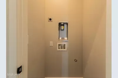 2778 McCulloch Blvd N #E, Lake Havasu City, AZ 86403 - Photo 10