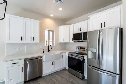 2778 McCulloch Blvd N #H, Lake Havasu City, AZ 86403 - Photo 8