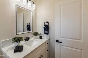 2778 McCulloch Blvd N, Lake Havasu City, AZ 86403 - Photo 16