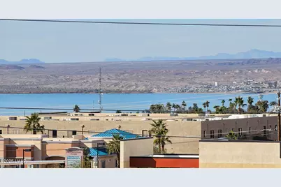 89 Acoma Blvd N #19, Lake Havasu City, AZ 86403 - Photo 2