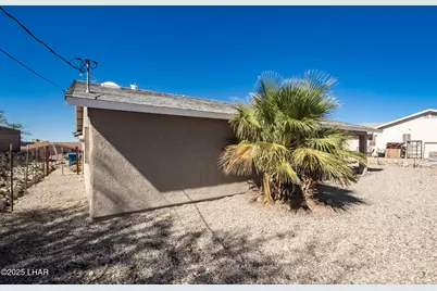 710 Meadows Dr, Lake Havasu City, AZ 86404 - Photo 30