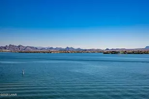 555 Beachcomer, Lake Havasu City, AZ 86403 - Photo 58