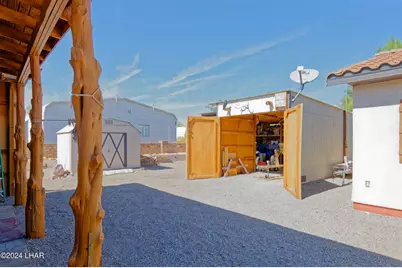 49544 Turquoise Ave, Quartzsite, AZ 85346 - Photo 32