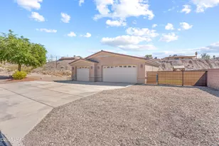 3550 Tecumseh Dr, Lake Havasu City, AZ 86404 - Photo 1