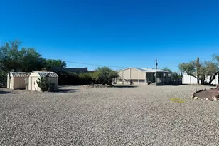 230 N Sunset Ln, Quartzsite, AZ 85346 - Photo 2