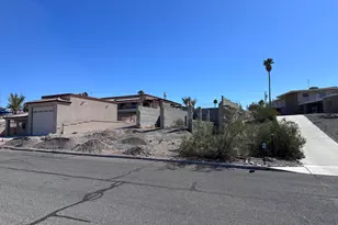 2664 Caribbean Dr, Lake Havasu City, AZ 86406 - Photo 2