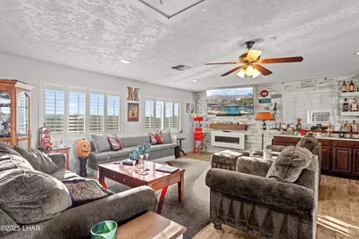 660 N Wayside Dr, Lake Havasu City, AZ 86403 - Photo 24