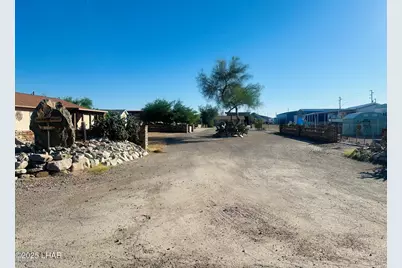 641 W Cowell St, Quartzsite, AZ 85346 - Photo 44