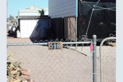 598 W Emerald Dr, Quartzsite, AZ 85346 - Photo 8
