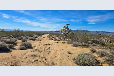 4 Acres S Ray Rd, Yucca, AZ 86438 - Photo 4