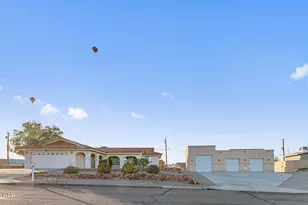 2320 Malahini Dr, Lake Havasu City, AZ 86404 - Photo 4