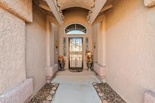 2236 Mountainside Dr, Bullhead City, AZ 86442 - Photo 2