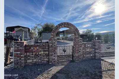 675 S Connor Ln, Quartzsite, AZ 85346 - Photo 2