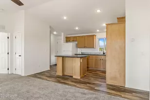 3534 N Eloy Rd, Golden Valley, AZ 86413 - Photo 12
