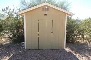 25569 Ochoco Way, Bouse, AZ 85325 - Photo 60