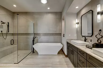 3045 Camino De La Enclave, Lake Havasu City, AZ 86406 - Photo 18