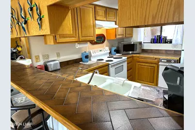1402 McCulloch Blvd N #44, Lake Havasu City, AZ 86403 - Photo 10