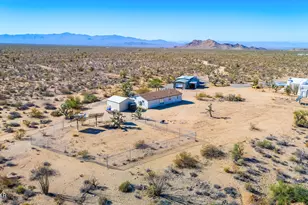 3245 E Flattop Dr, Yucca, AZ 86438 - Photo 52