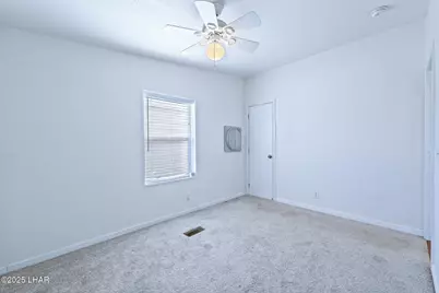 3245 E Flattop Dr, Yucca, AZ 86438 - Photo 40