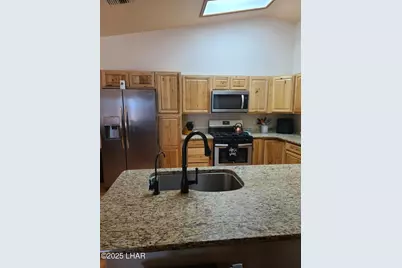 2010 Bombay Dr, Lake Havasu City, AZ 86404 - Photo 34
