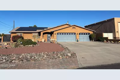 1521 Hawkeye Dr, Lake Havasu City, AZ 86406 - Photo 1