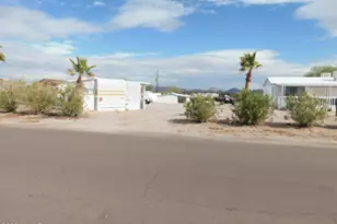455 N Emelia Ave, Quartzsite, AZ 85346 - Photo 4