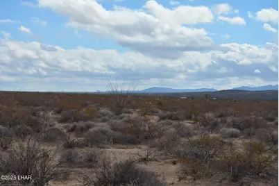 Lot 3271 S Arlington Rd, Yucca, AZ 86438 - Photo 70